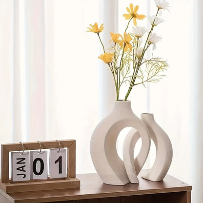 Nordic Hollow Ceramic Vase Set - 2 pieces
